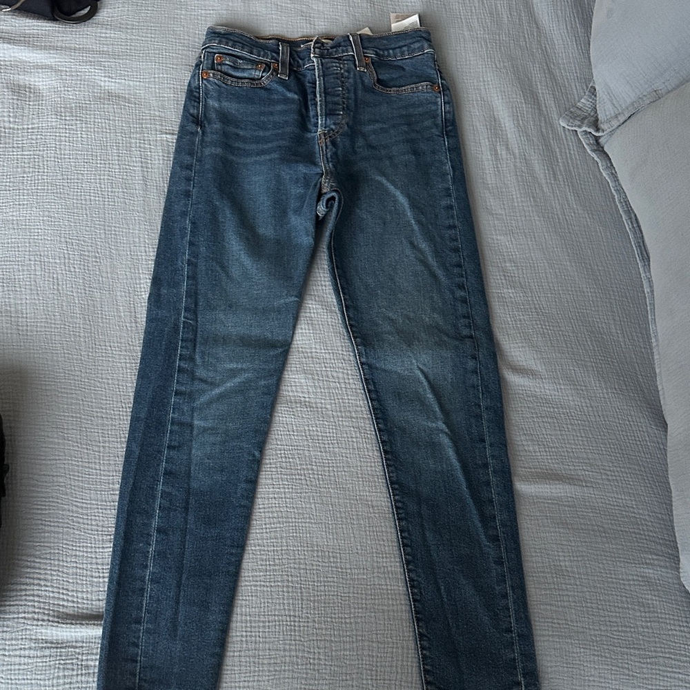 Levi's Women's Skinny Jeans in Blue
